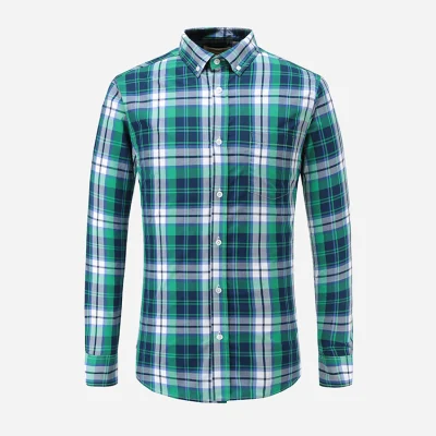 Abrace la sofisticación con una camisa estándar a cuadros verdes para hombre
